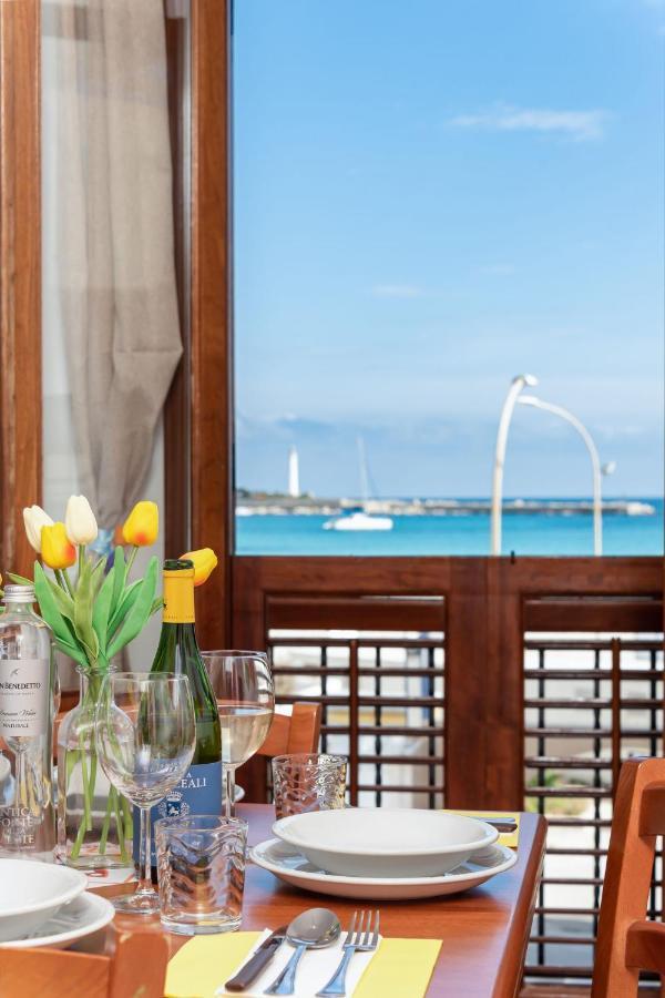 I Tre Golfi Beach Apartments サン・ヴィート・ロ・カーポ エクステリア 写真