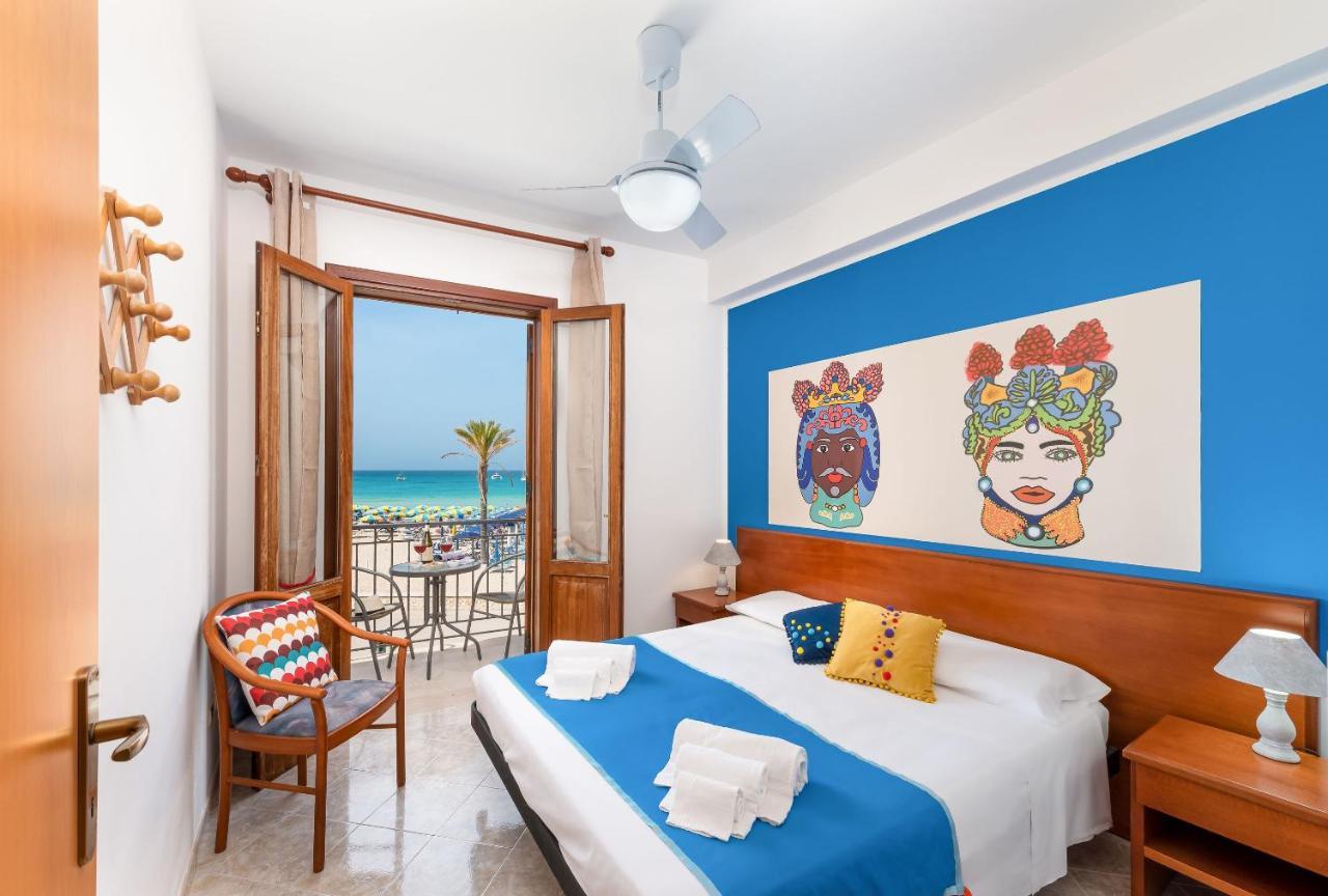 I Tre Golfi Beach Apartments サン・ヴィート・ロ・カーポ エクステリア 写真
